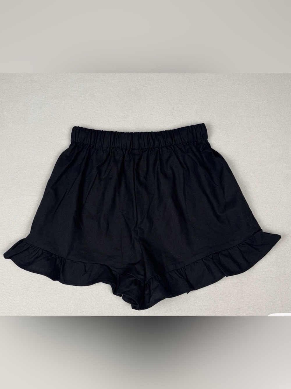 COMMENSE 100% Cotton Black Ruffle Shorts Size L, NWOT